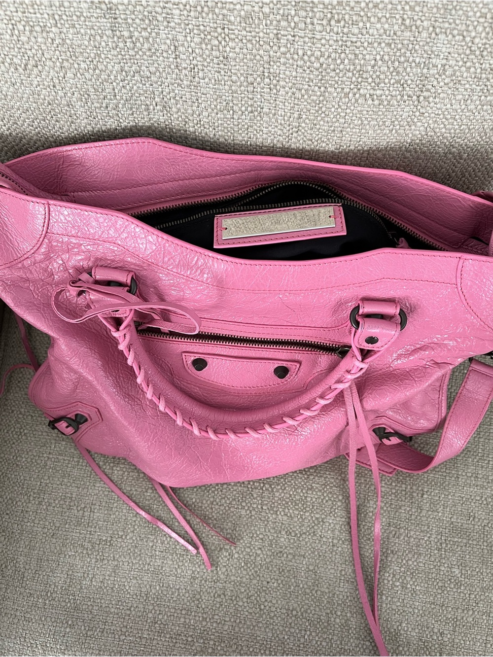 Paris Baleciaga Women’s Pink Leather Shoulder Bag with Braided Handle